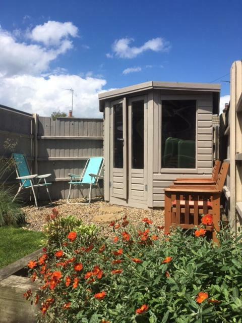 Lazy Days Cottage Winterton-on-Sea Exterior photo